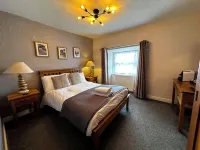 The Golden Fleece Inn Hotels in Penrhyndeudraeth