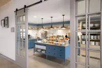 Country Inn & Suites by Radisson, Charlottesville-UVA, VA - petit déjeuner