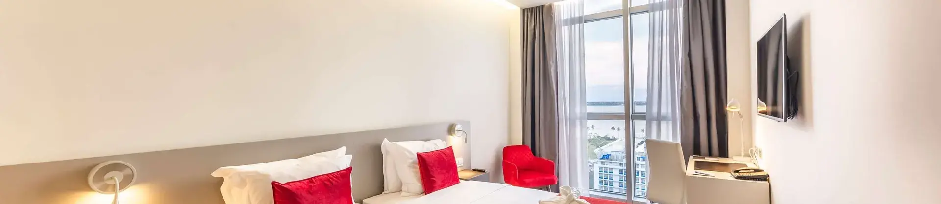 4-Star Select Hotels