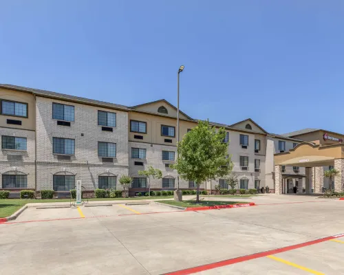 Best Western Plus Mansfield Inn  Suites Hotels in Mansfield