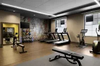 尼克爾鉑金飯店，由希爾頓的掛毯系列提供 - 健身房
