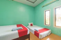 RedDoorz Near Pantai Ujung Genteng
