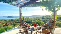 Lobster Bay Resort Hotel a Pemongkong