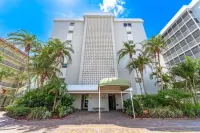 Crescent Arms by Beachside Management