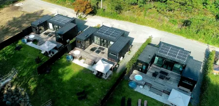 GOAT Отели рядом с достопримечательностью «Tsuru University»