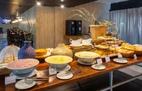 Blue Tree Towers Rio Poty - breakfast