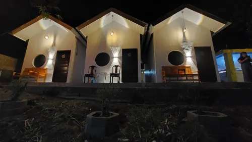 Abbian Guest House - Homestays
