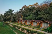 Stone Wood Jungle Resort, Dandeli Hotels in Dandeli