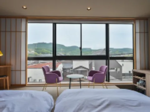 Ureshino Onsen Yoshidaya Uchiroji Hondori โรงแรมในอุเระชิโนะ