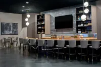 Delta Hotels Toledo - bar