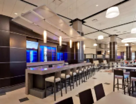 DoubleTree by Hilton Lawrenceburg