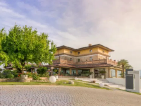 UNA HOTELS Tenuta Contessa Farm & SPA Cosenza Hotel a Lattarico
