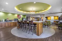 Best Western Plus Patterson Park Inn - Parkplatz