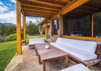 Rio Hermoso Hotel de Montaña Hotels in Lacar Department