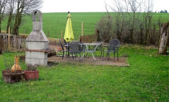 Apartment on an Alpaca Farm in Kierspe - Housity