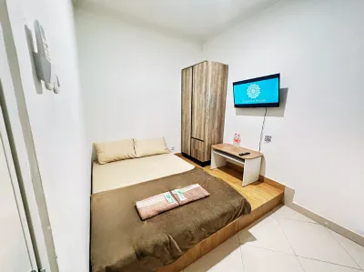 The Segaran House (Syariah) Hotels in Cipayung