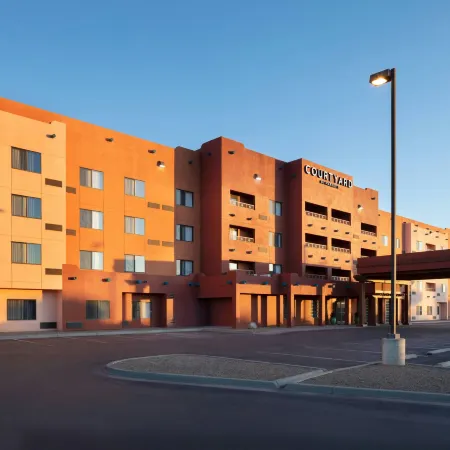 Courtyard Farmington