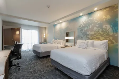 Courtyard South Bend Downtown Отели рядом с достопримечательностью «Ice Box Skating Rink»