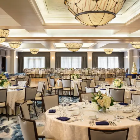 Four Points by Sheraton Norwood