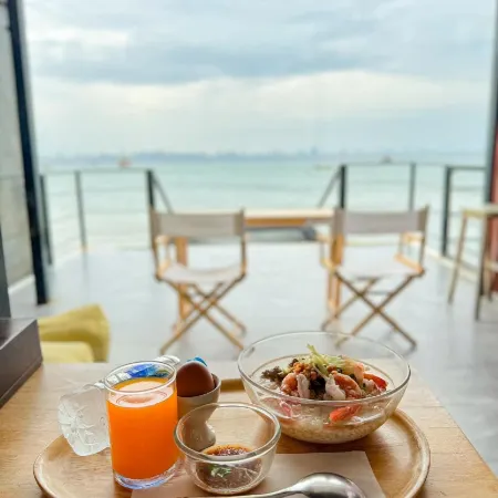 Baan Coconut at Koh Larn
