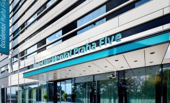 Occidental Praha Five