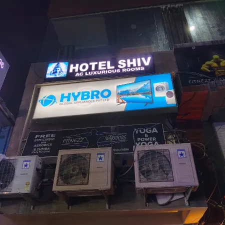 Hotel Shiv Indore