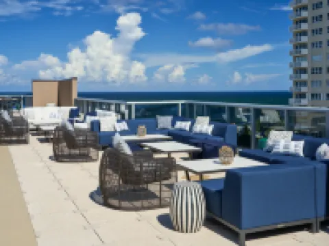 トゥルー バイ ヒルトン ポンパーノ ビーチ ピア ポンパノビーチのホテル