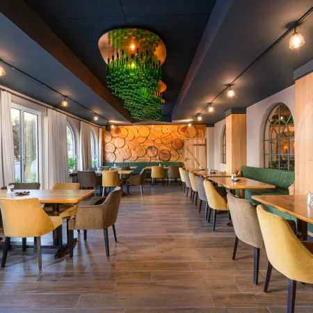 Hotel Restaurant Pollmanns Отели в г. Эрнст