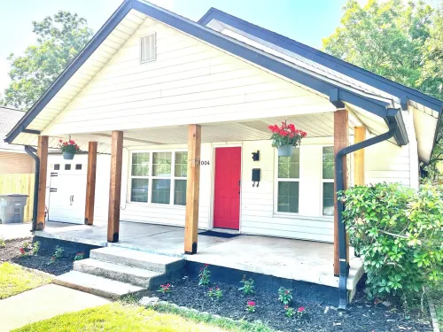 Charming 2-BR Home in Lawton’s Historic Old Town North, Minutes from Fort Sill