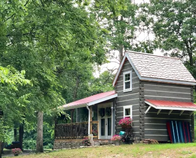 Cedar Twig Cabin: Serene, cozy & quiet