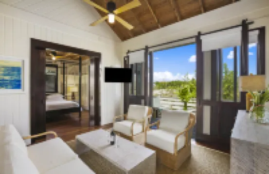 Mahogany Bay Resort & Beach Club, Curio Collection by Hilton