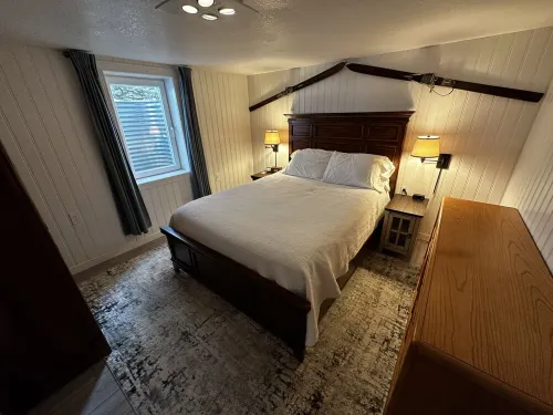 Cozy Littleton, your home away from home.