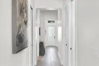 Brand New Luxury Pool & Spa Home Near Beach!