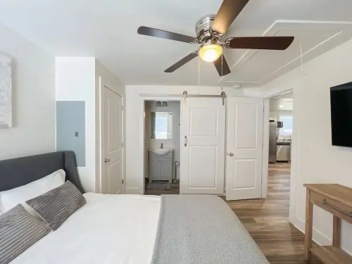 2BR 2Bath - Swamp Rabbit Trail Resort Hotels in Parker