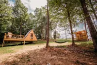 Black Creek Glamping