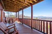 Specials! Stunning Views+Location. 4 King Beds w/ en Suite. Hot Tub, Games! - 4 estrellas
