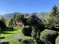 5-Star Solitude & Mammoth Mtn Views @ Snowcreek #237, Remodeled, Spa, Laundry