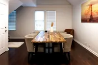 Large, modern 2 bedroom in the heart of Forest Park