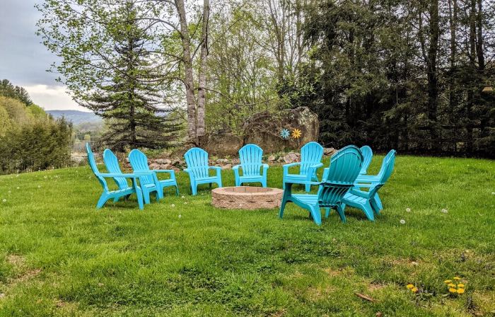 HUGE 5BR, 4.5BA, 3 King Suites, Dog Friendly!