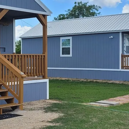 Cozy New Cabins