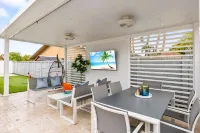 Spectacular Miami, 12 Miles from Downtown/ GameRoom/Heated P