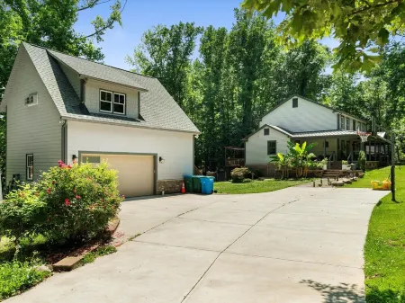 Studio above a detached garage away from main house on a private lot.