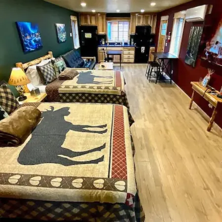 Cedar Mountain - Suite E