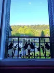 Villa Les Lutins, Appt #4, City center, Free public parking, not overlooked Hôtels à proximité de : Source chaude Croizat