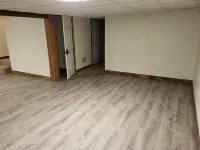 Lake Charlevoix View- 10 Acre  Private Retreat, Sleep from 2- 8 persons. Hotels in Eveline Township