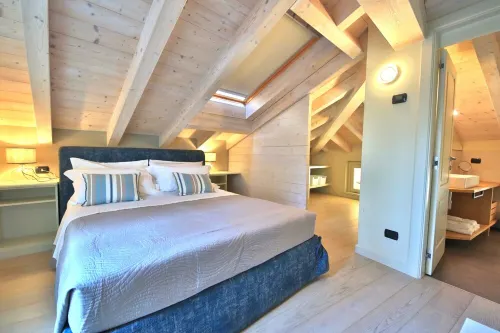 LISZT ATTIC by KlabHouse-modern 2BR-4pax- w/aircond