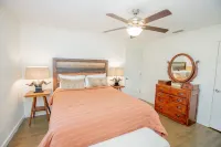 SOUTHERN CHARM (Kid’s Bunk Room