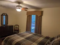 Country Retreat in North Central FL Oasis w/ Firepit, WiFi & Nearby Springs ディキシーのホテル