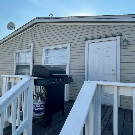 "Cozy Times" less than 10 minutes from Lake Texoma and Choctaw Casino