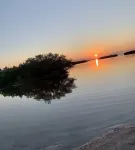 Can’t Beat This Location walk to restaraunts Large House